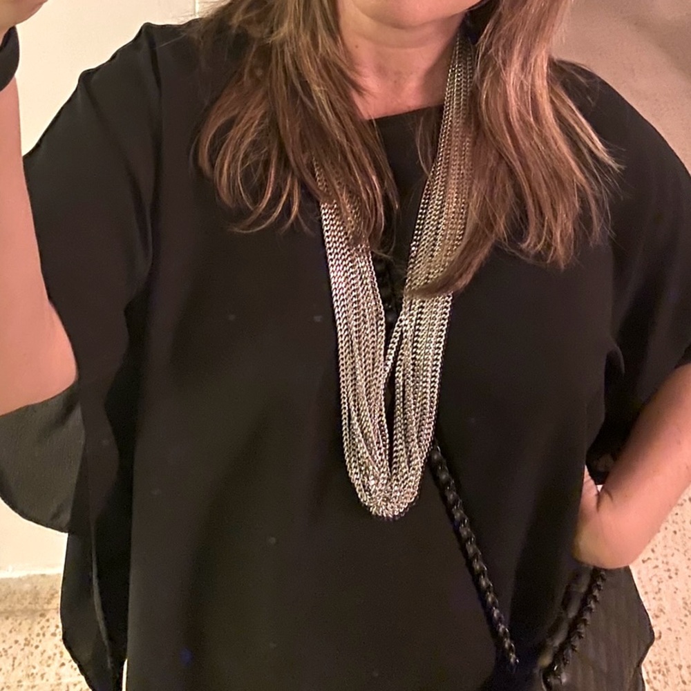 Long necklace and bracelet (same layers as the necklace). Italian brand “BE”.